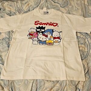 Sanrio XL Tshirt
